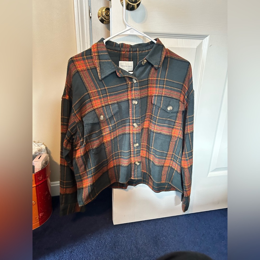 Cropped flannel